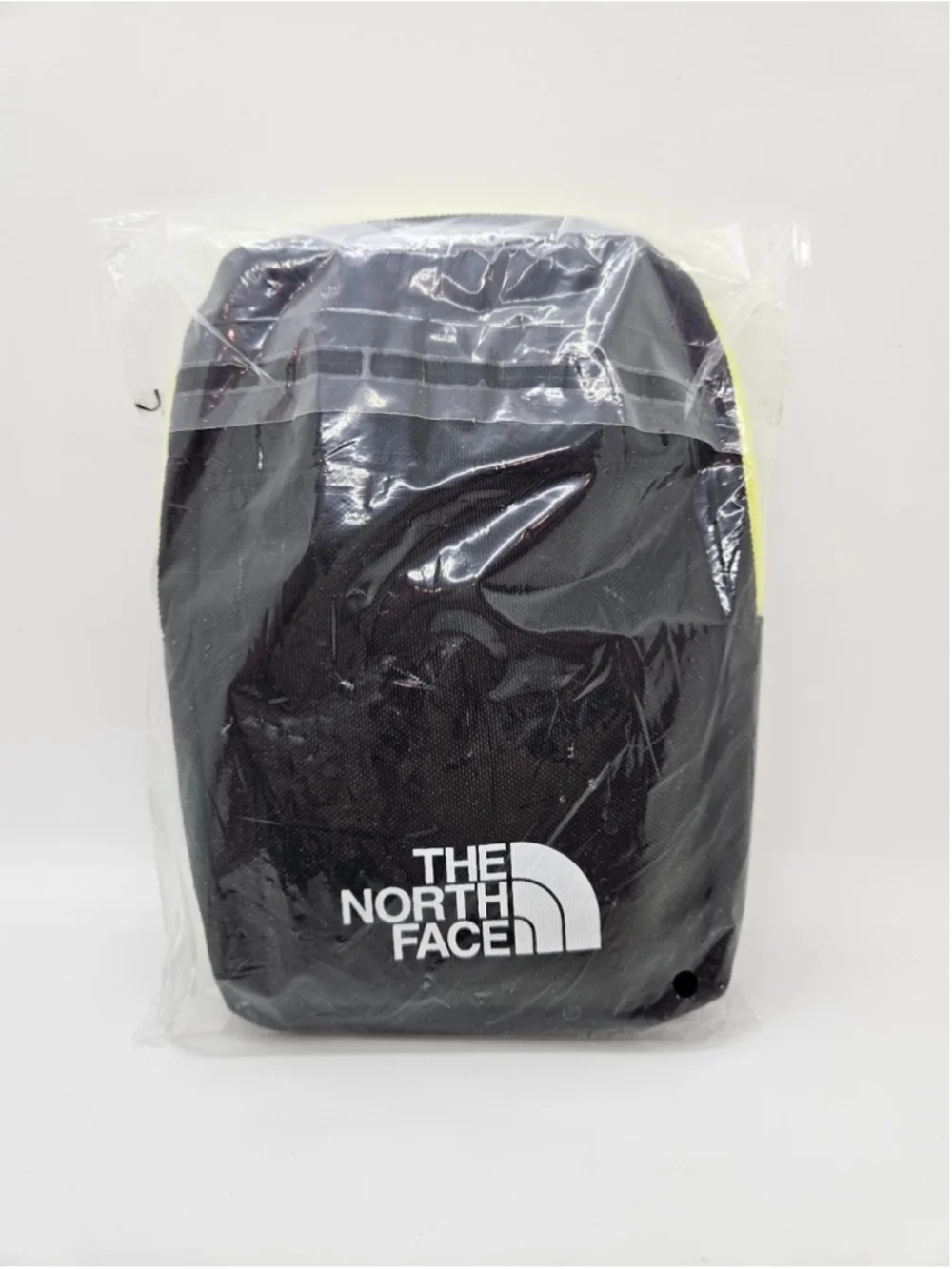 The North Face x China Airlines Toiletry Amenity Bag Black NEW FACTORY SEALED